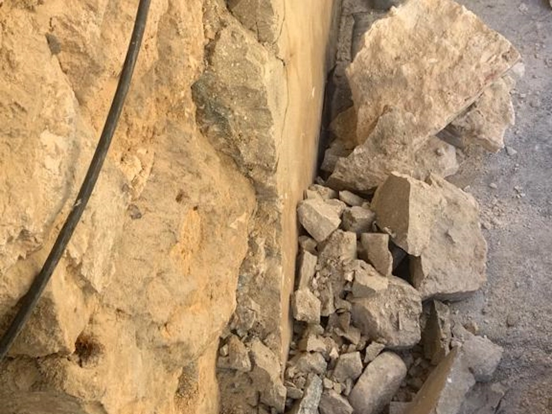 Piochage crépi isolant extérieur